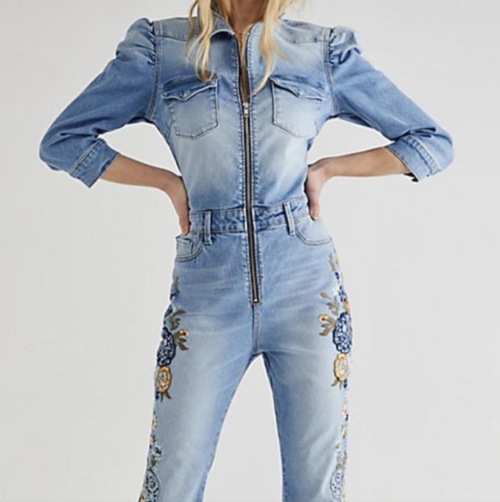 Driftwood Farrah Embroidered Denim Jumpsuit Coveralls Large Light Wash